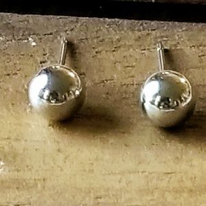 NEW 3mm Silver Ball Stud Earrings